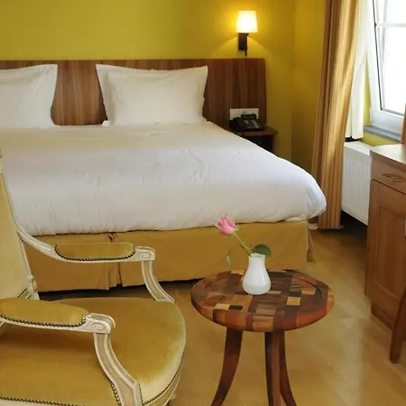 Hotel Manoir Kasselslay 4*